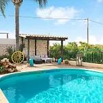 Casa Rustica *